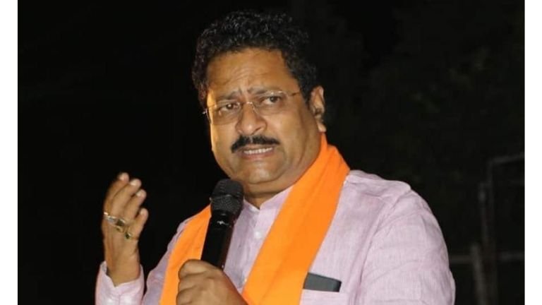 Political Controversy Basangouda Patil Yatnal